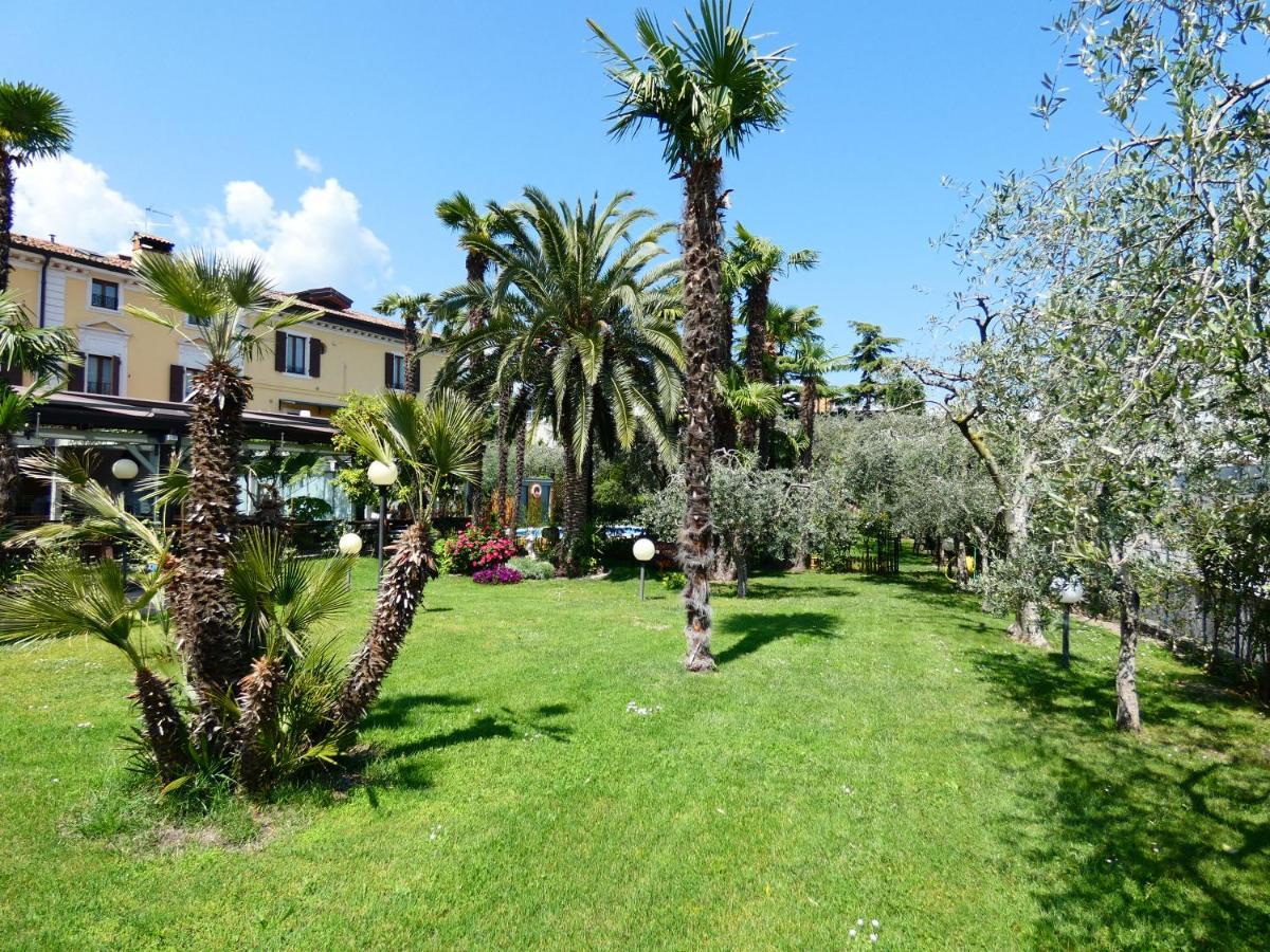 Residence Villa Degli Aranci *